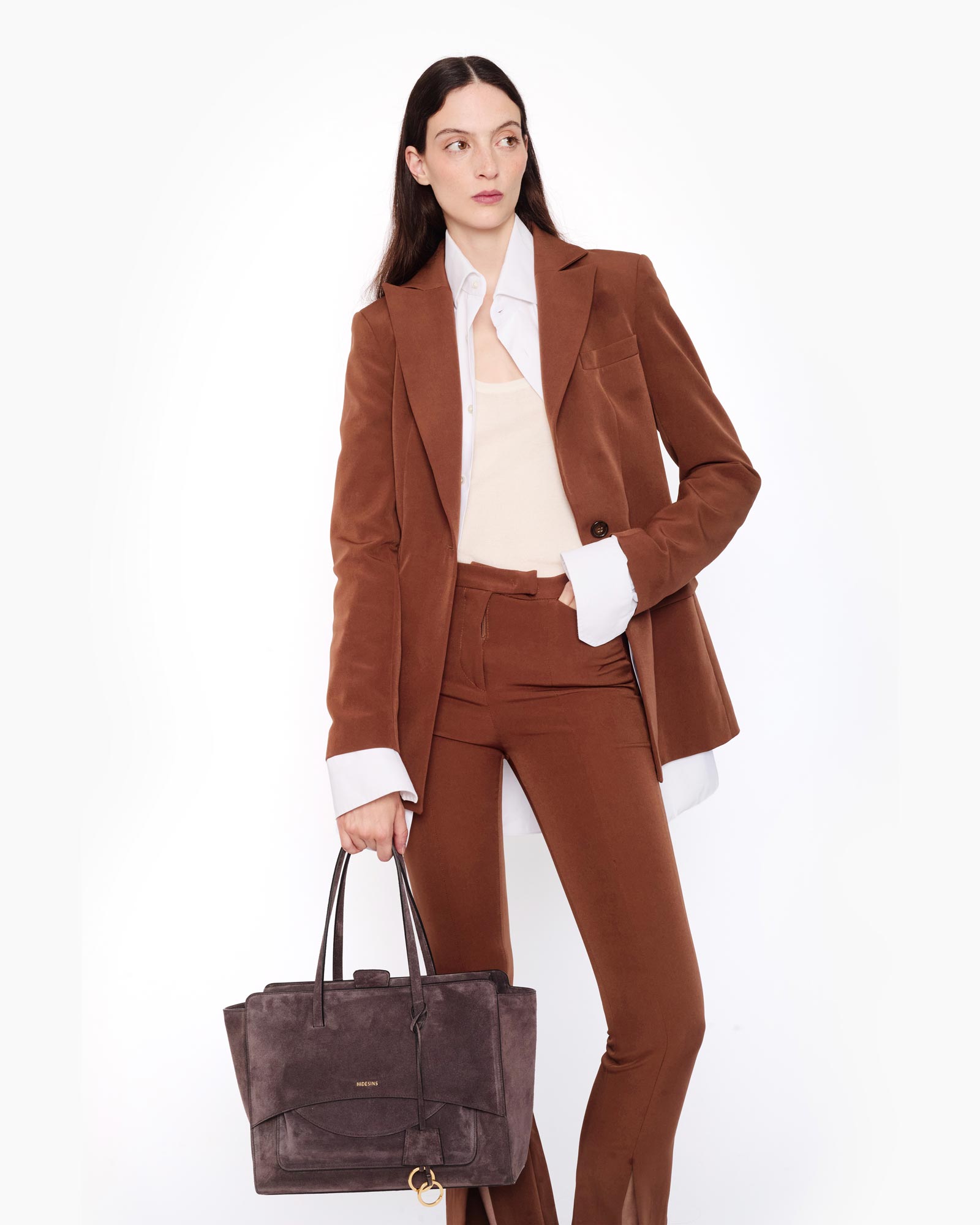 Flap L Suede Smoky - Image 10
